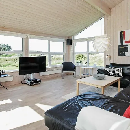 Holiday Astavej Vakantiehuis *